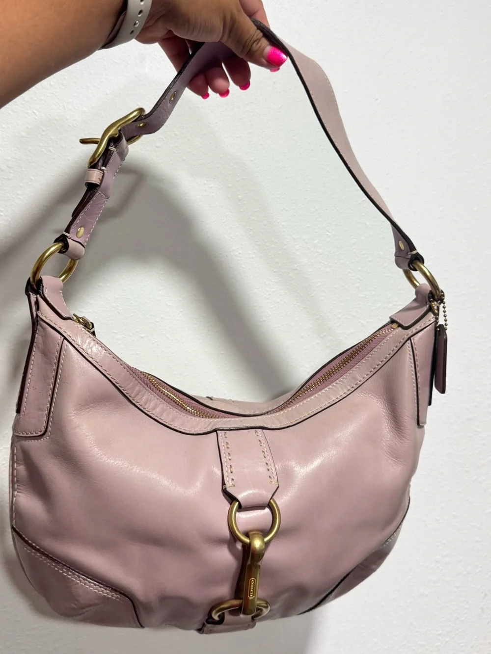 Coach Lilac Vintage Hampton Leather Hobo with Gold Hardware